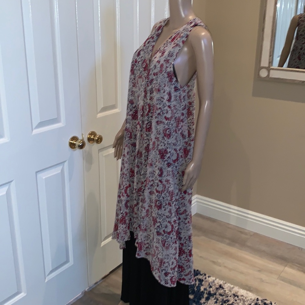 Mossimo Supply Co. sleeveless scarf shawl - new with tag